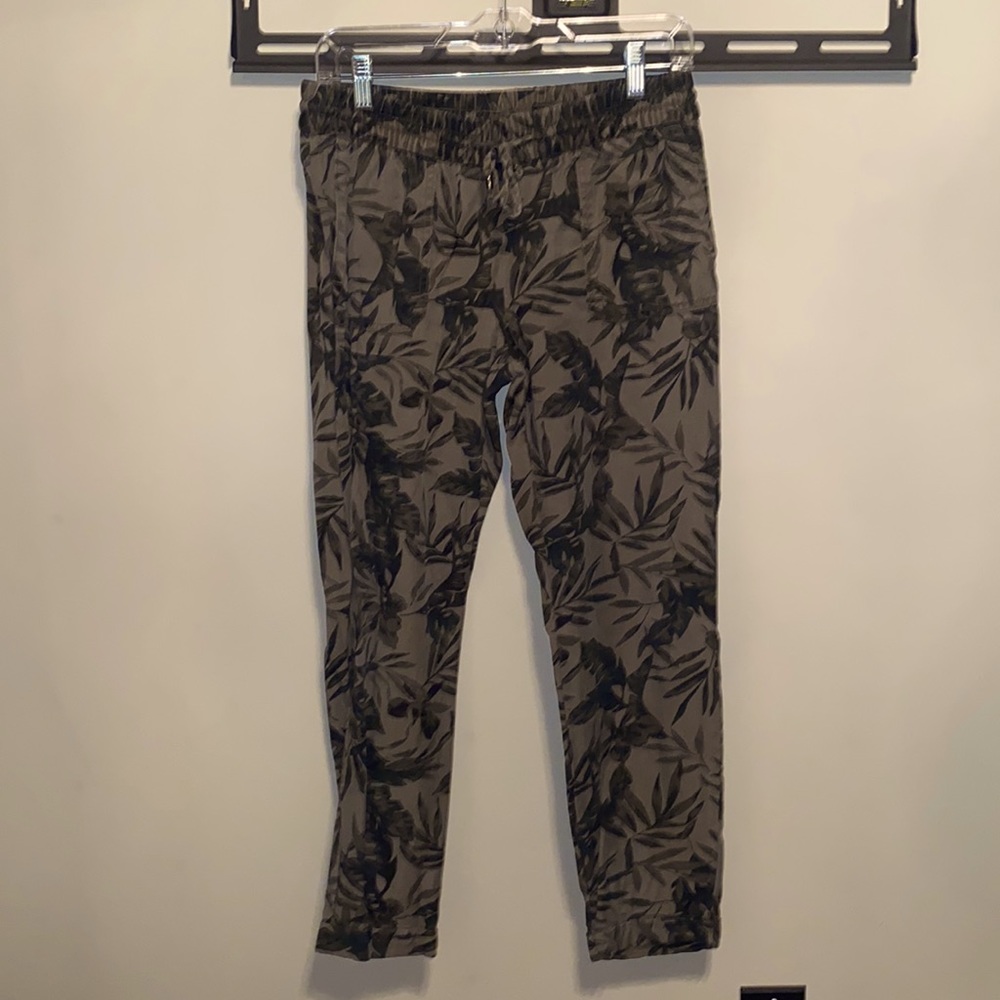 Casual pants
